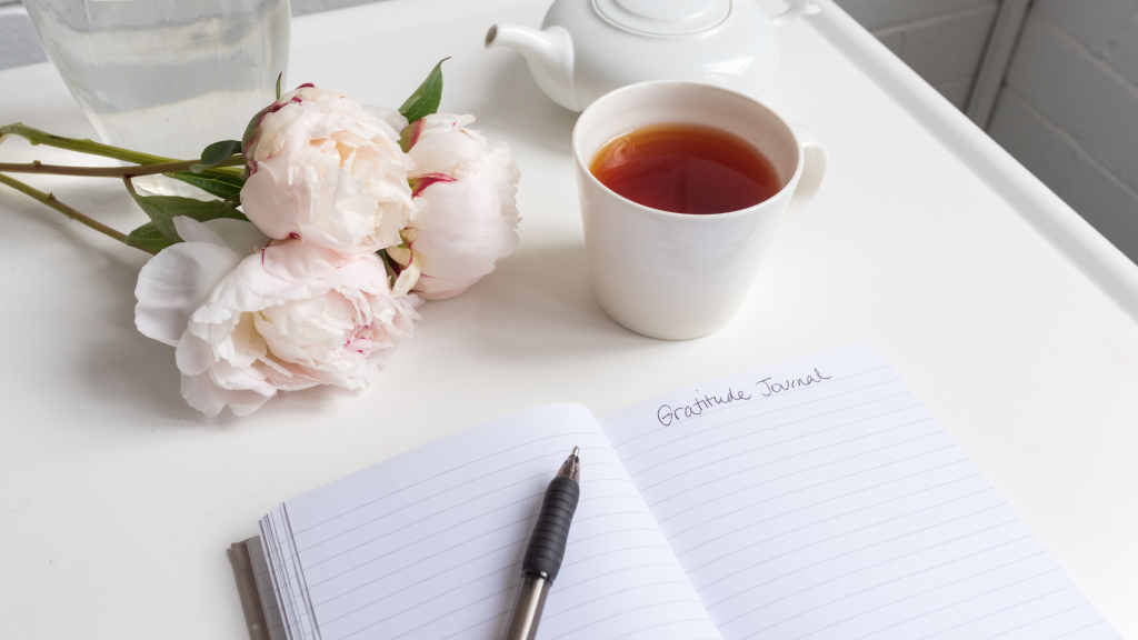 how to start a gratitude journal practice using journal prompts
